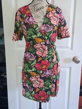 Zara Accessories Floral Wrap Mini Dress Large Vibrant Tropical Summer V-Neck L